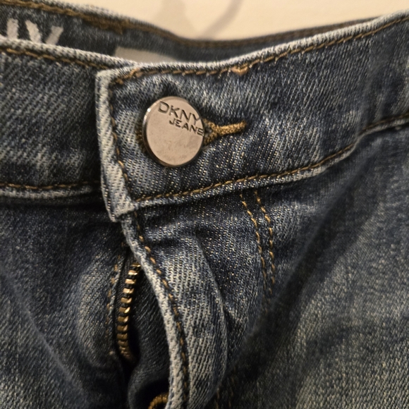 DKNY Women's Dark Blue Skinny Jeans - Picture 2 of 8